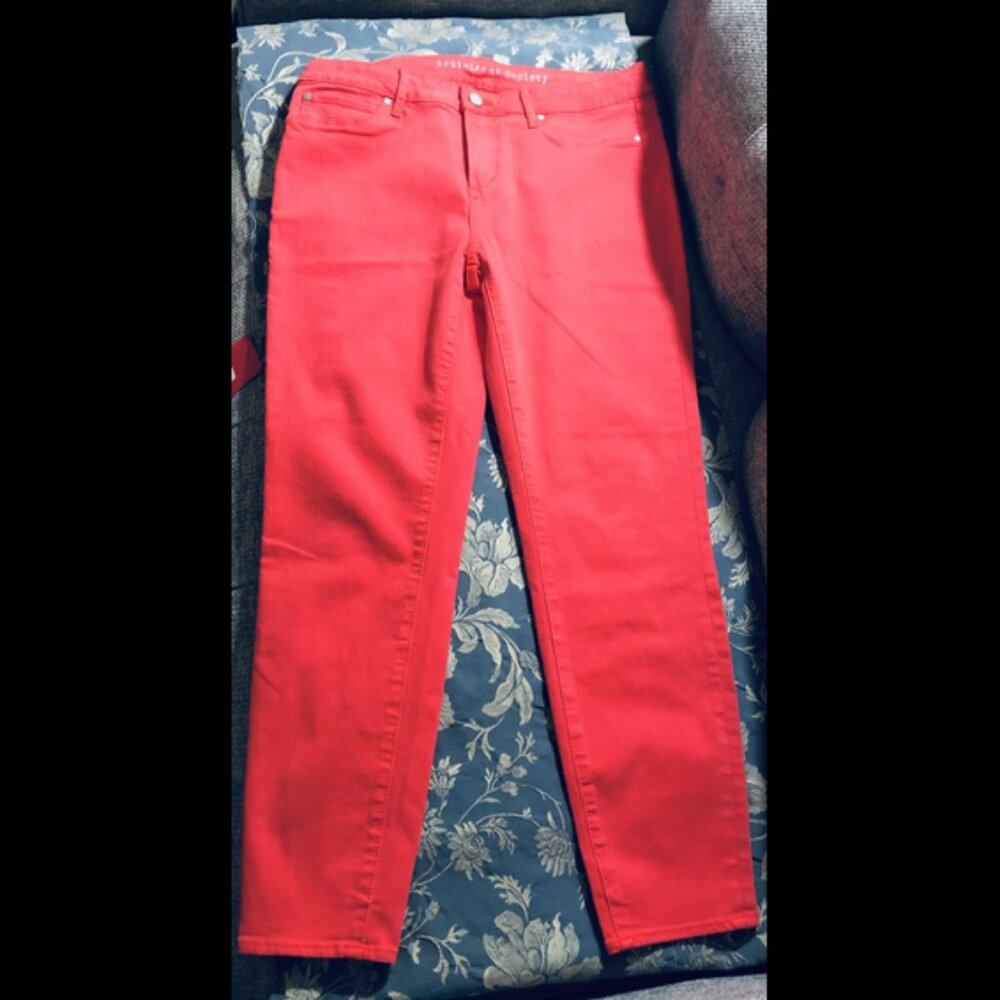 Articles of Society Los Angeles Carly Crop Size: 32 Color: Tobago